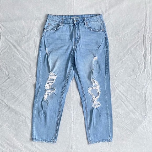 Wild Fable High Rise Distressed Mom Jean - 12/31 - Picture 2 of 8